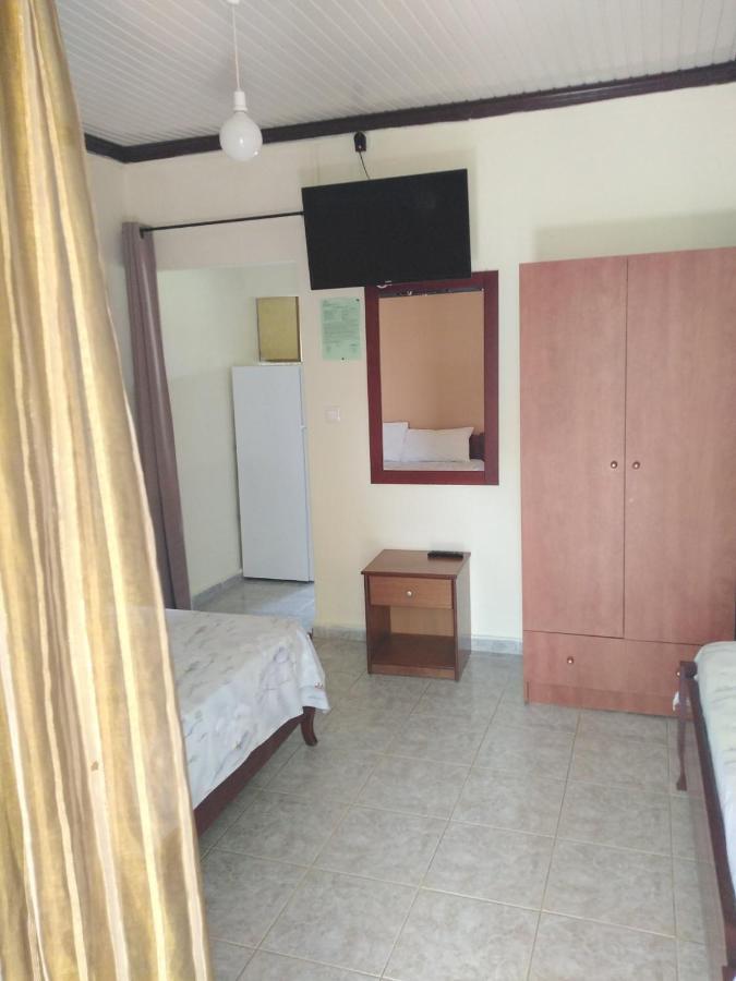 Apartments Stilos Ioannis Paralia Skotinis Exterior photo