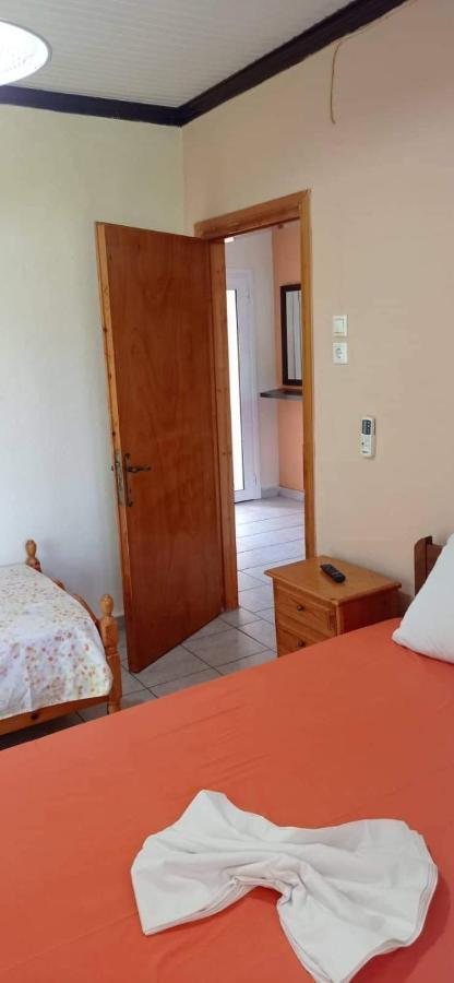 Apartments Stilos Ioannis Paralia Skotinis Exterior photo