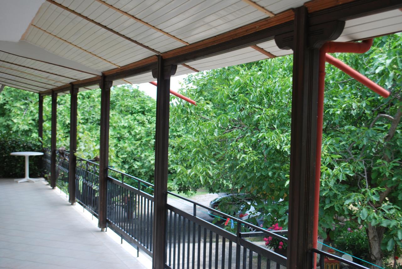 Apartments Stilos Ioannis Paralia Skotinis Exterior photo